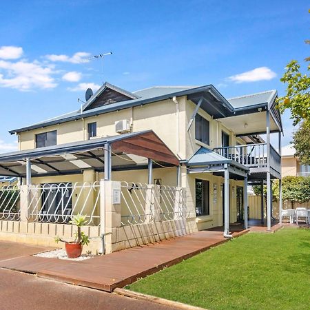 Observatory Guesthouse - Adults Only Busselton Buitenkant foto